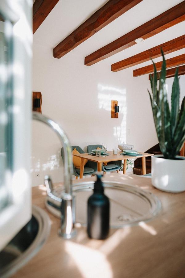 Appartement Residenz Bella Italia - Charmante Unterkunft Im Herzen Von Wuerzburg Mit Balkon, Terrasse Und Parkplatz Im Innenhof! ภายนอก รูปภาพ